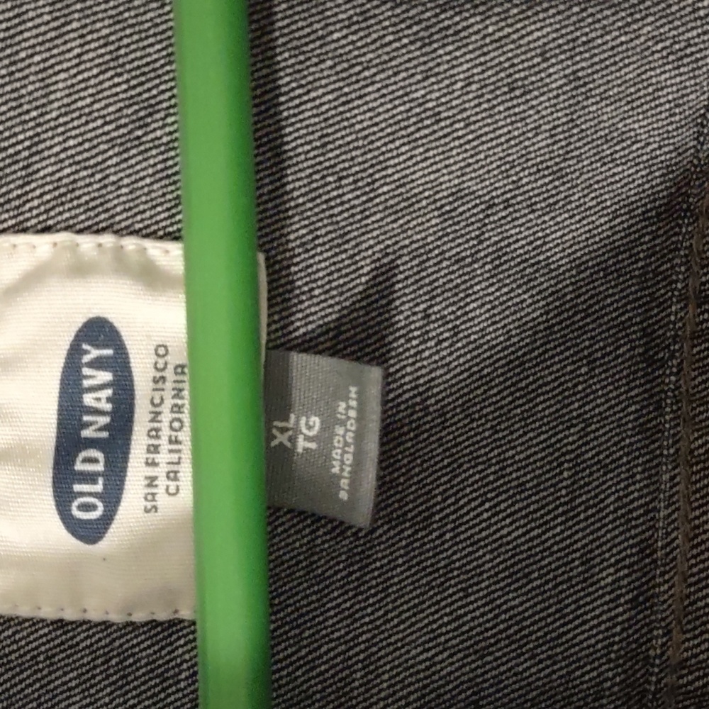 Old navy jean jacket - Picture 2 of 5